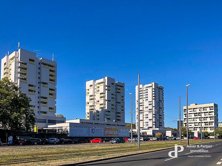 Hochh�user in der Sonne Braunschweigs