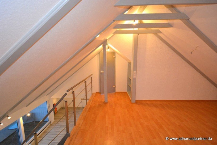 Galerie zum Arbeitszimmer Dachgeschosswohnung Braunschweig