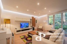 Stilvoller Wohnbereich **URBANES WOHNEN IM MAGNIVIERTEL MIT BALKON UND OFFENEM WOHNBEREICH**