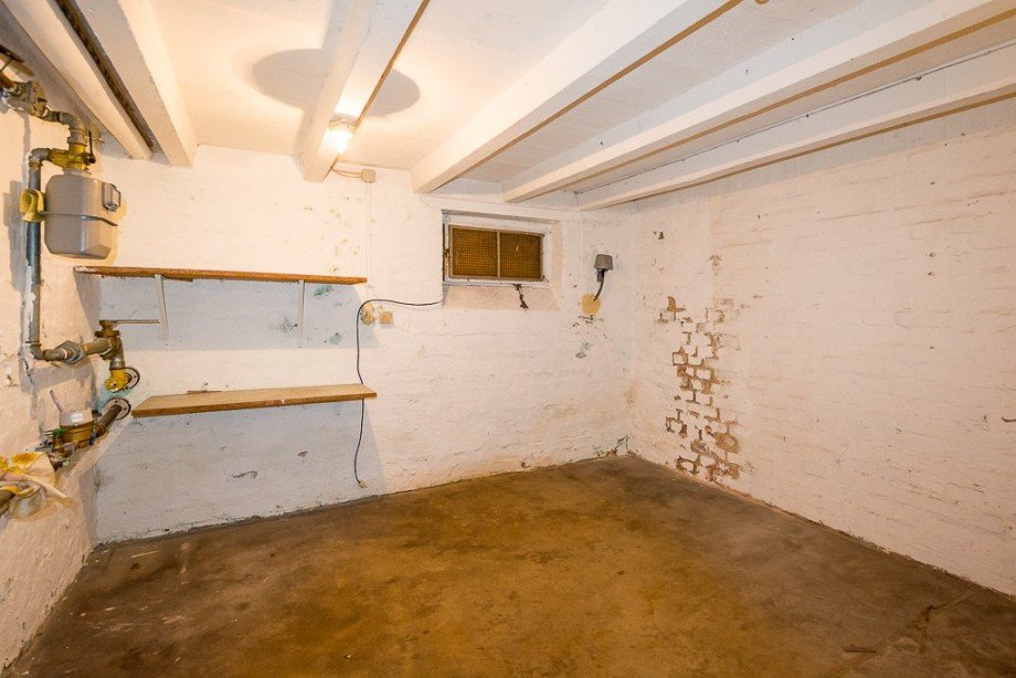 Keller 1 Doppelhaush�lfte Braunschweig