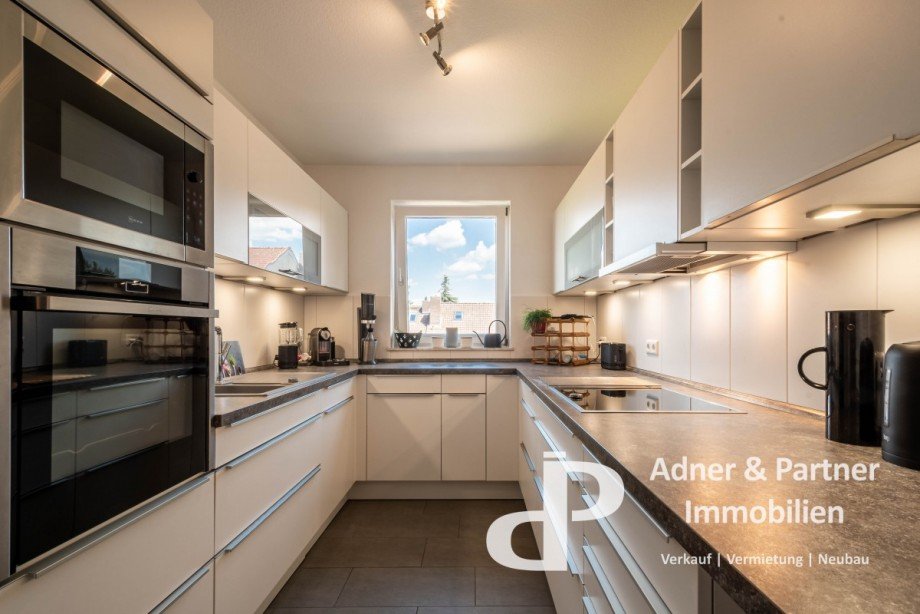 Inkl. moderner Einbauk�che Etagenwohnung Braunschweig