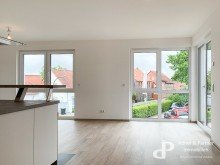 Blick in den Wohnbereich3) **HELLE UND MODERNE BALKONWOHNUNG MIT EINBAUK�CHE UND TIEFGARAGE IN SICKTE-ERSTBEZUG**