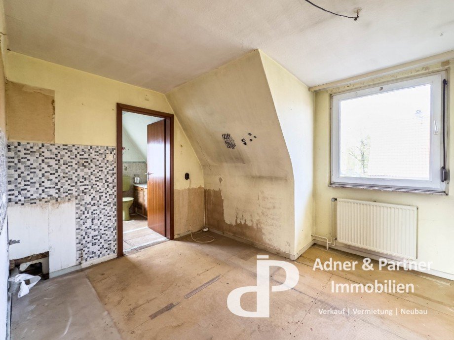 K�che zum Bad im DG Einfamilienhaus Braunschweig