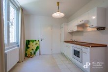 K�che Einlieger **GRO�Z�GIGES WOHNEN UND ARBEITEN IM IDYLLISCH GELEGENEM SCHMIEDBUNGALOW MIT KAMIN**