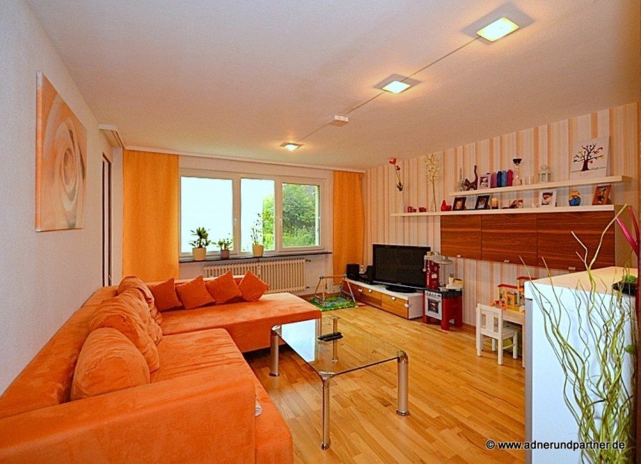 Blick ins Wohnzimmer Etagenwohnung Braunschweig