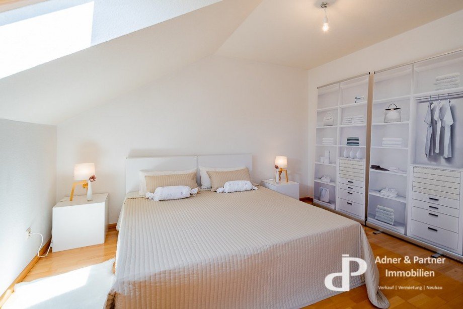 Schlafzimmer Ansicht 2 Dachgeschosswohnung Wolfenb�ttel