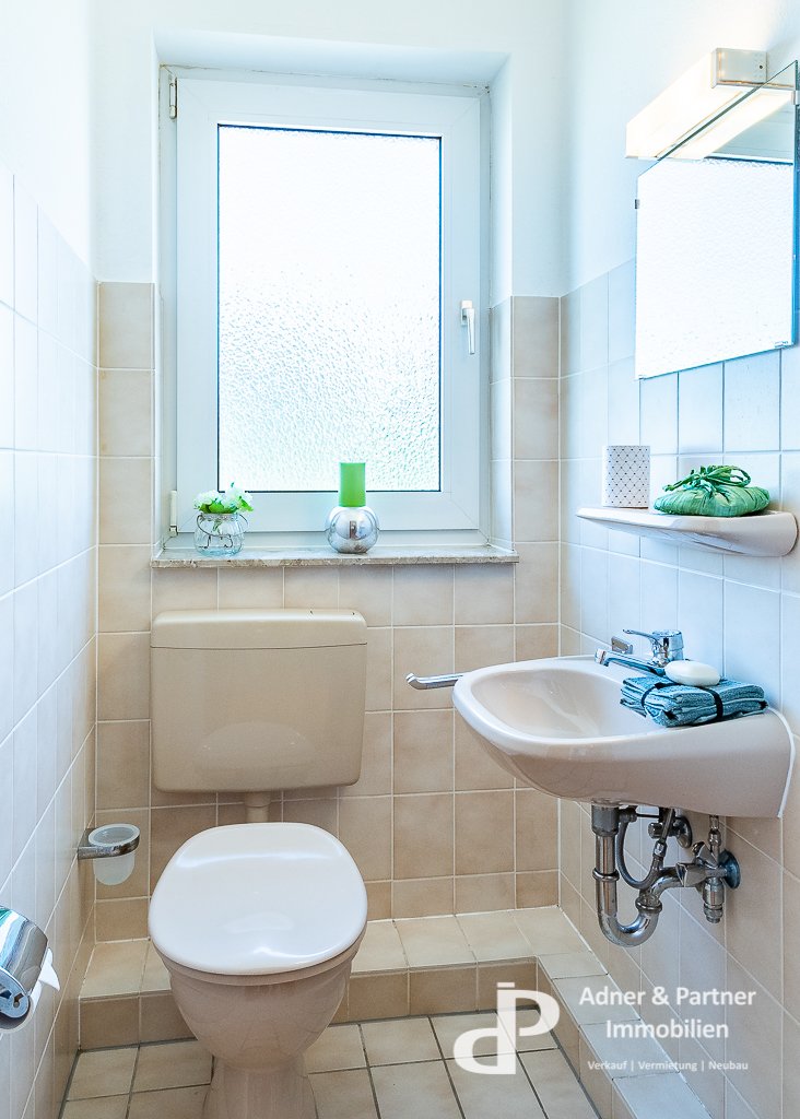 G�ste-WC Dachgeschosswohnung Wolfenb�ttel