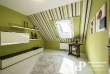 Kinderzimmer 2/Homeoffice **FAMILIENGERECHTE UND GEPFLEGTE DOPPELHAUSH�LFTE IN GR. GLEIDINGEN**