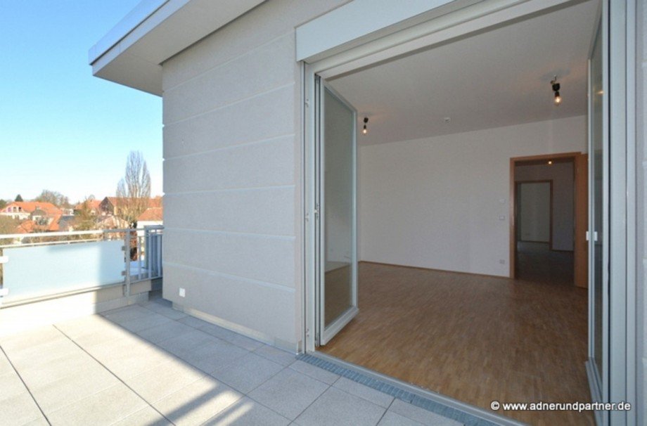 Blick ins Schlafzimmer vom Bal Penthousewohnung Braunschweig