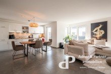 M�bel k�nnen �bernommen werden **NEUWERTIGE BALKONWOHNUNG MIT EINBAUK�CHE UND TIEFGARAGE IN SICKTE**