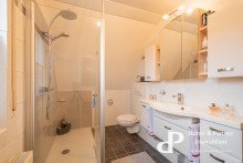 Bad im OG **FAMILIENGERECHTES EINFAMILIENHAUS IN WEDTLENSTEDT**