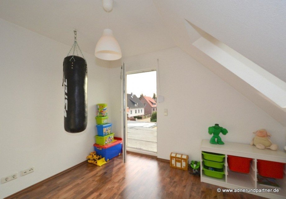 Jugendzimmer zur Dachterrasse Einfamilienhaus Wolfenb�ttel