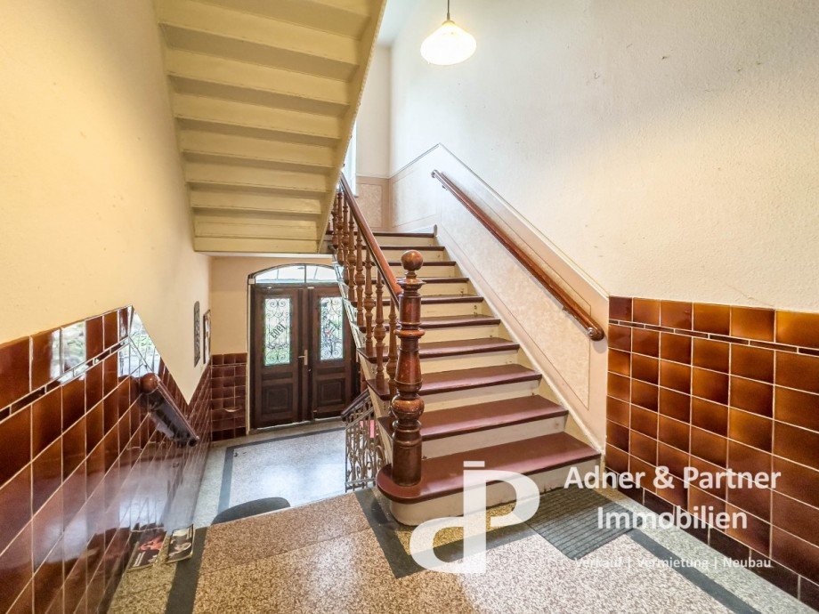 Gepflegtes Treppenhaus Erdgeschosswohnung Braunschweig