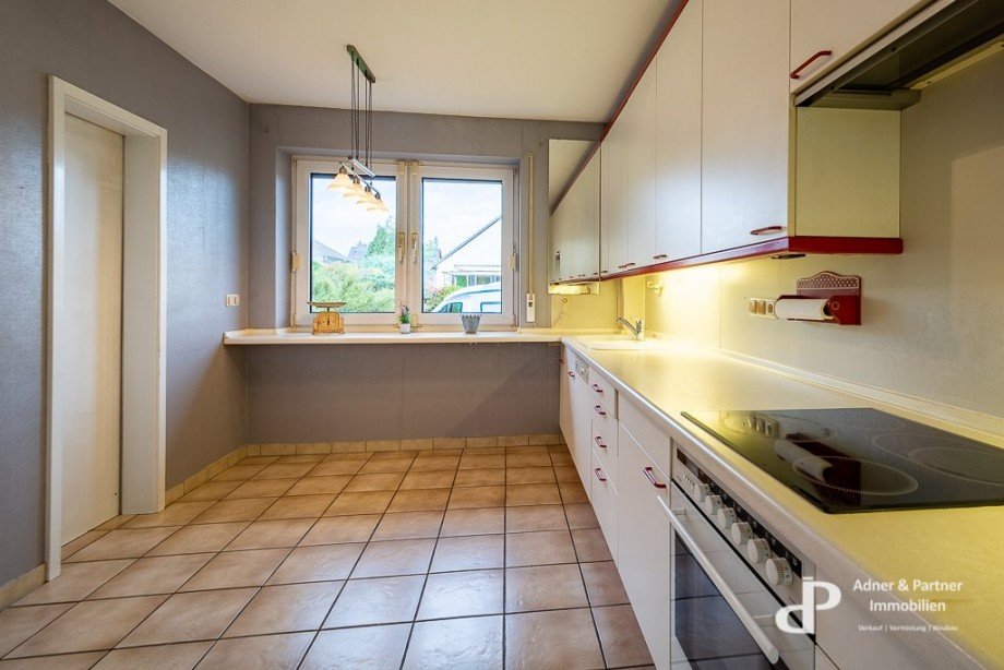 Blick in die K�che Einfamilienhaus Lengede