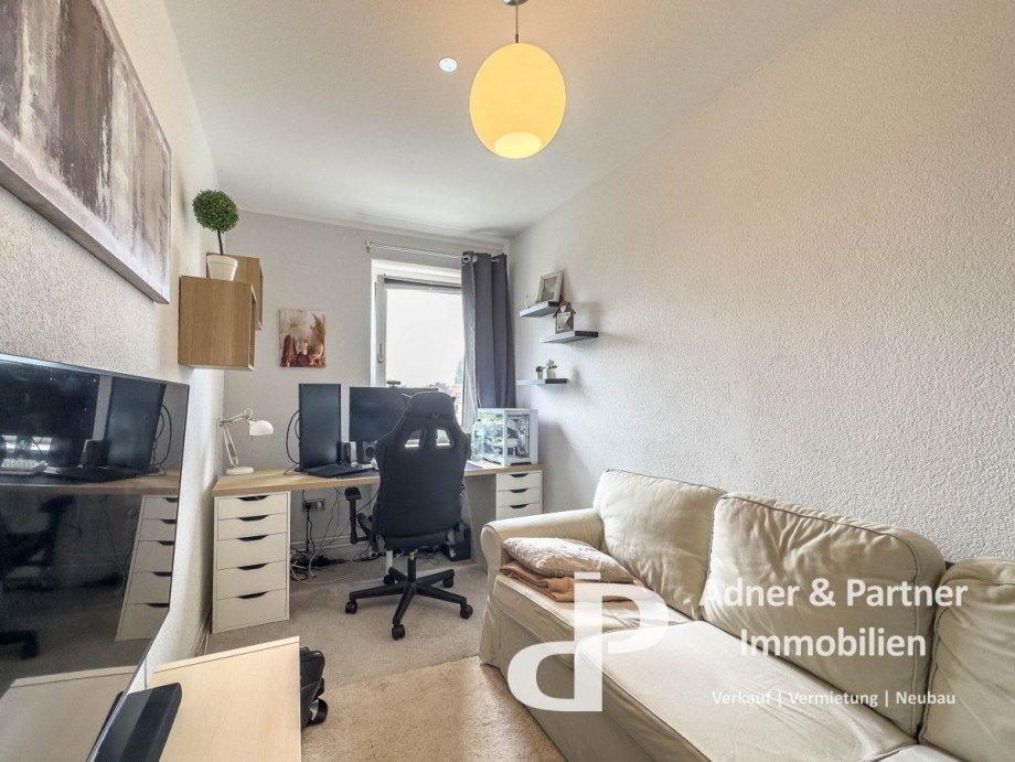 Homeoffice im OG Reihenendhaus Braunschweig