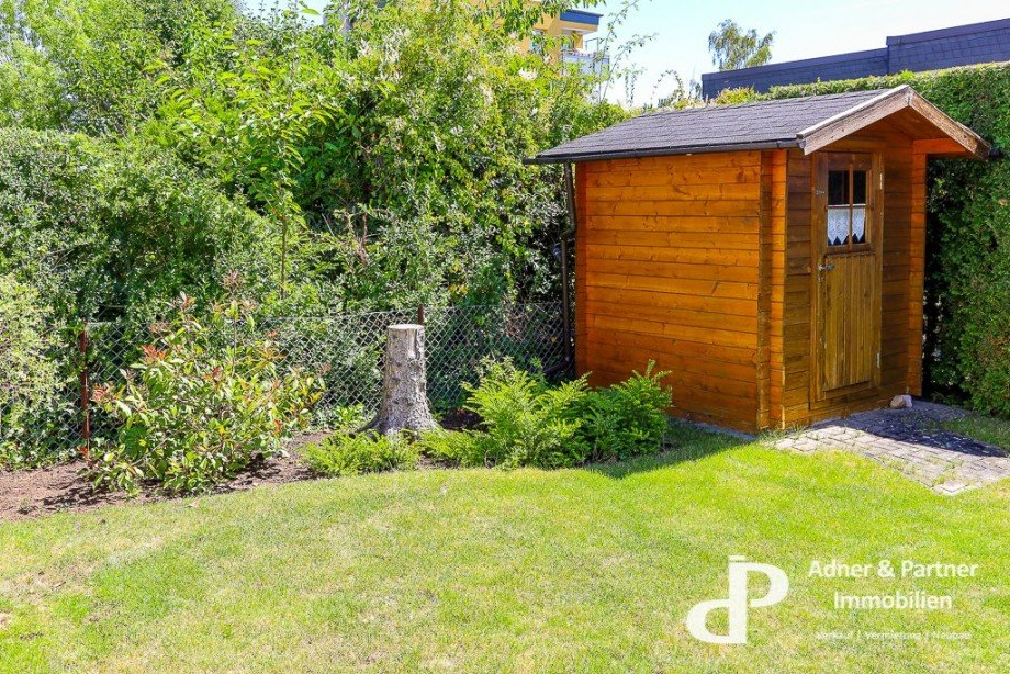 Praktisches Gartenh�uschen Reihenmittelhaus Wolfenb�ttel