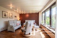 Bild (7f2fafecfd1d6493f0c90760aecd6393): **DOPPELHAUSH�LFTE MIT WINTERGARTEN UND W�RMEPUMPE IN FELDRANDLAGE VON SCHW�LPER**
