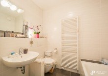 Wannenbad ohne Fenster **KEINE K�UFERPROVISION-MODERNE BALKONWOHNUNG IN BESTER LAGE**