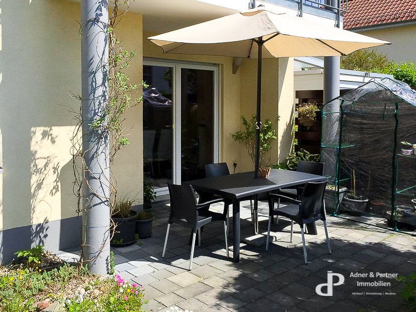 Fr�st�cksterrasse Doppelhaush�lfte Braunschweig