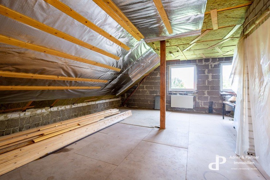 Ausbaureserve im Dach Einfamilienhaus Wolfenb�ttel