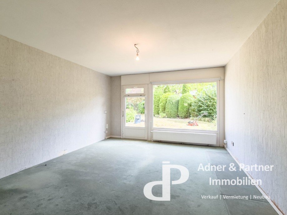 Schlafzimmer 3 mit Gartenzugang Bungalow Braunschweig
