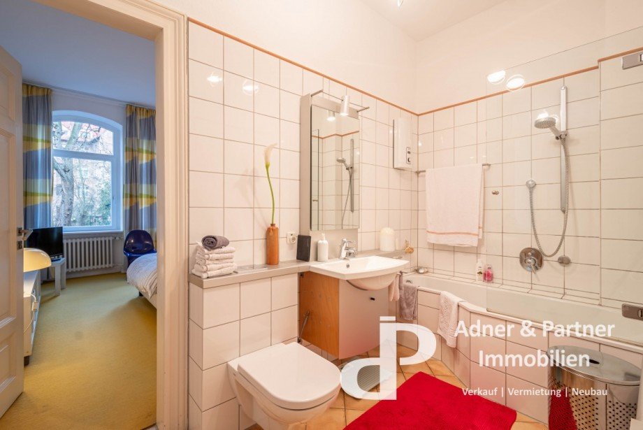 Bad zwischen den Schlafzimmern Erdgeschosswohnung Braunschweig