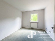 Schlafzimmer 2 **FREISTEHENDER WINKELBUNGALOW IN BRAUNSCHWEIG MASCHERODE**