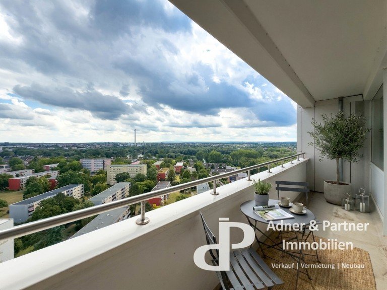 KI-Gestaltungsvorschlag Balkon Braunschweig Wohnung **LEBEN IM H�CHSTEN WOHNHAUS BRAUNSCHWEIGS - MIT BALKON UND SEEBLICK**