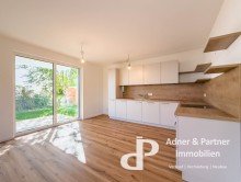 Offene K�che zur Terrasse **TERRASSENWOHNUNG MIT PRIVATGARTEN UND EINBAUK�CHE IN THUNE-ERSTBEZUG**