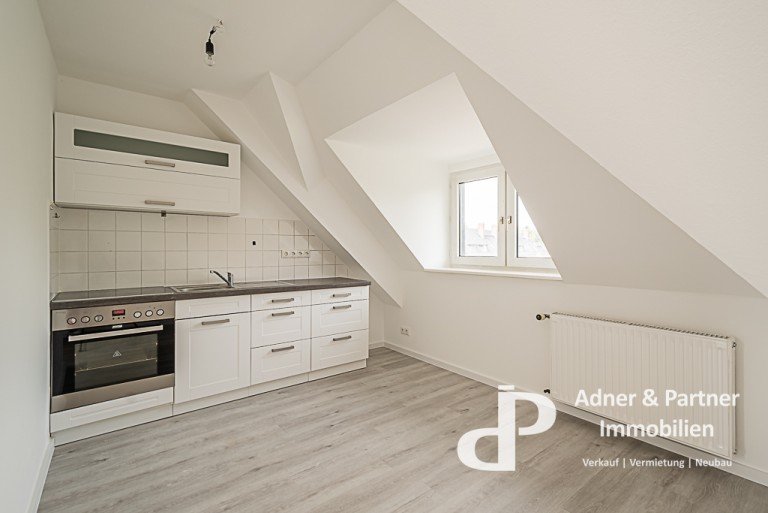 K�chenbereich Braunschweig Dachgeschosswohnung **EIGENTUMSWOHNUNG MIT LOGGIA UND NEUEM BAD IM WESTLICHEN RING**