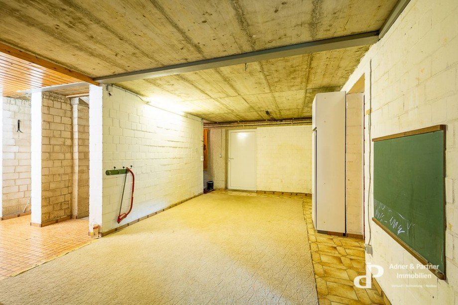 Gro�er Keller Einfamilienhaus Wolfenb�ttel