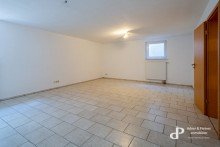 Keller 2 ** *GER�UMIGES DOPPELHAUS F�R DIE GRO�E FAMILIE**