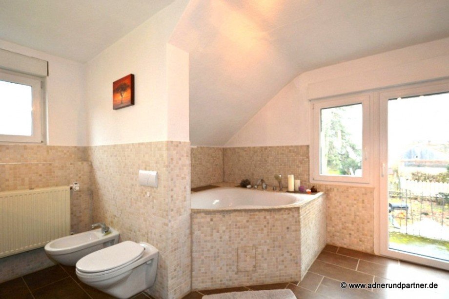 Bad mit Balkon Einfamilienhaus Wolfenb�ttel