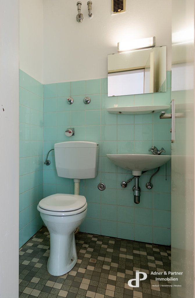 G�ste-WC Dachgeschosswohnung Braunschweig