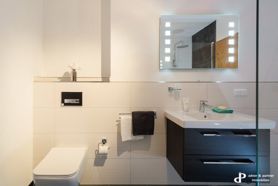 Bad Ansicht Dachgeschosswohnung Wolfsburg