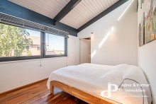 Schlafzimmer zum begehbarem Kleiderschrank **ATTRAKTIVES ARCHITEKTENHAUS MIT SCH�NEM GRUNDST�CK UND MODERNEM DESIGN IN VOLKSE**
