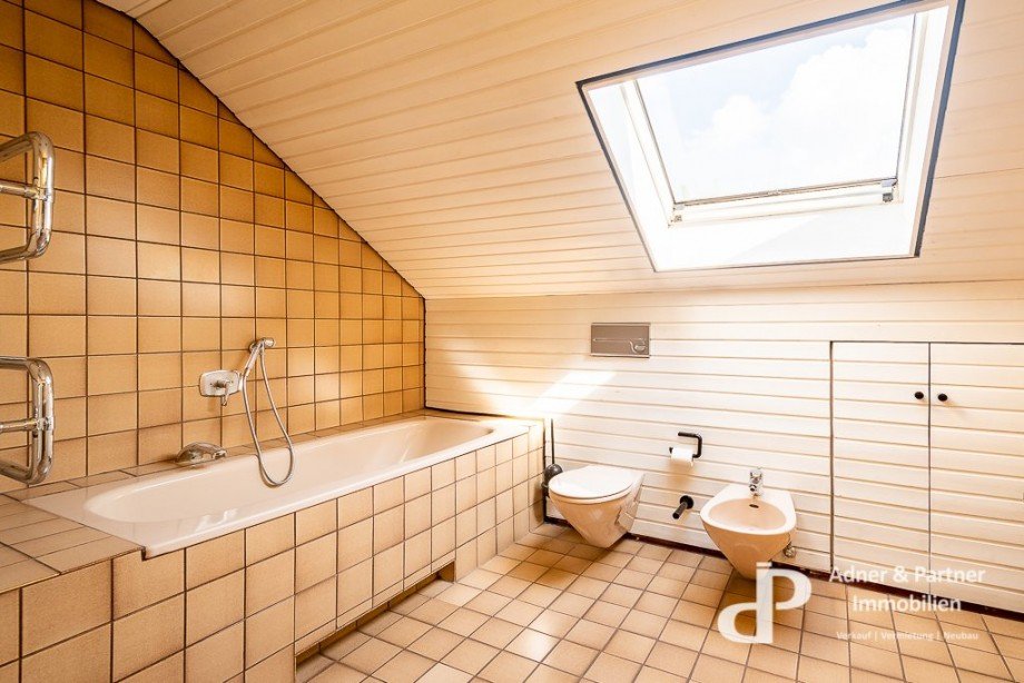 Bath en Suite OG Einfamilienhaus Braunschweig