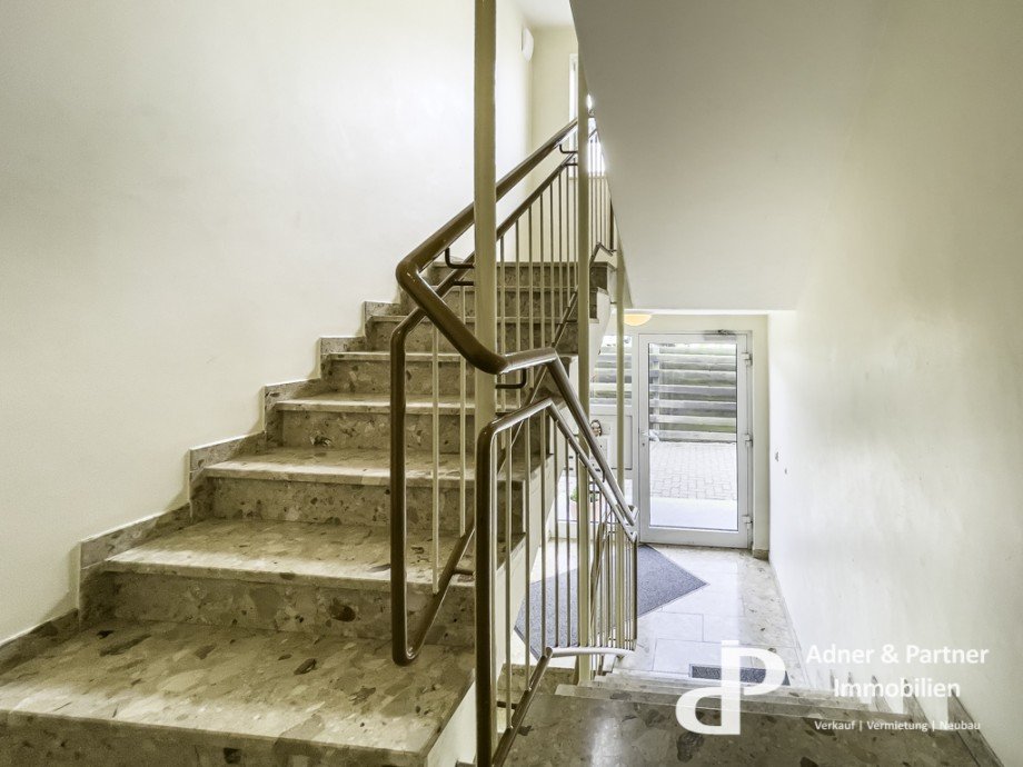 Gepflegtes Treppenhaus Erdgeschosswohnung Wolfenb�ttel