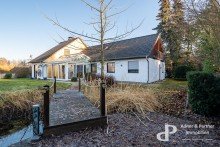 Herbstgarten **FREISTEHENDES HAUS MIT UNEINSEHBAREM GARTEN IN BRAUNSCHWEIG ST�CKHEIM**