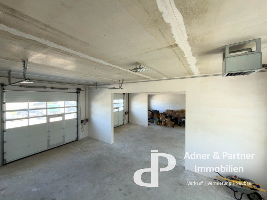 Blick vom Vorarbeiterb�ro Halle / Lager / Produktion Wolfenb�ttel
