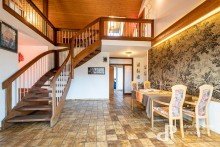 Blick ins OG **FREISTEHENDES HAUS MIT UNEINSEHBAREM GARTEN IN BRAUNSCHWEIG ST�CKHEIM**