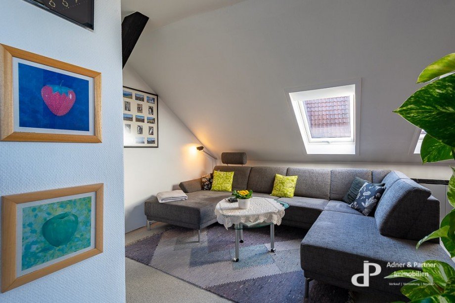 Gem�tliche TV-Ecke Dachgeschosswohnung Braunschweig