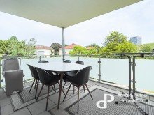 Ostbalkon **MODERNES WOHNEN MIT OKERBLICK, EINBAUK�CHE UND TIEFGARAGE**