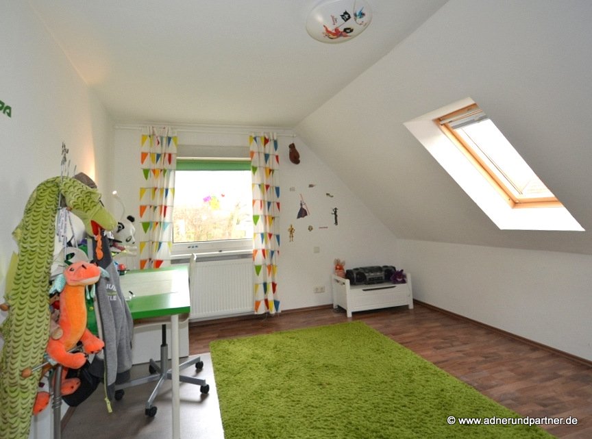 Kinderzimmer 1 Einfamilienhaus Wolfenb�ttel