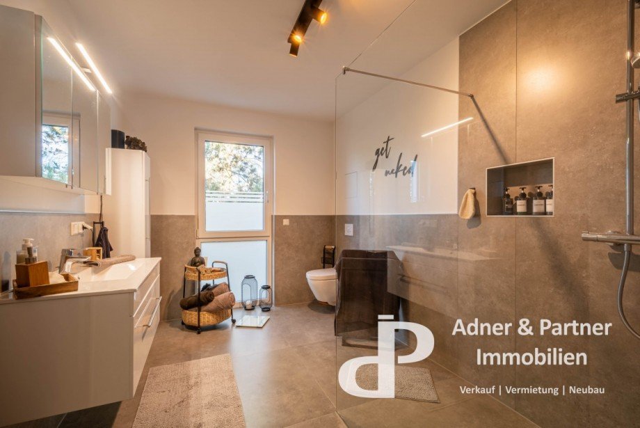 Blick ins Bad Etagenwohnung Sickte