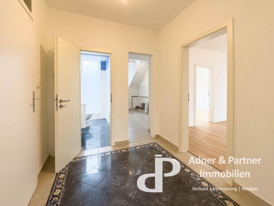 Flur Dachgeschosswohnung Braunschweig