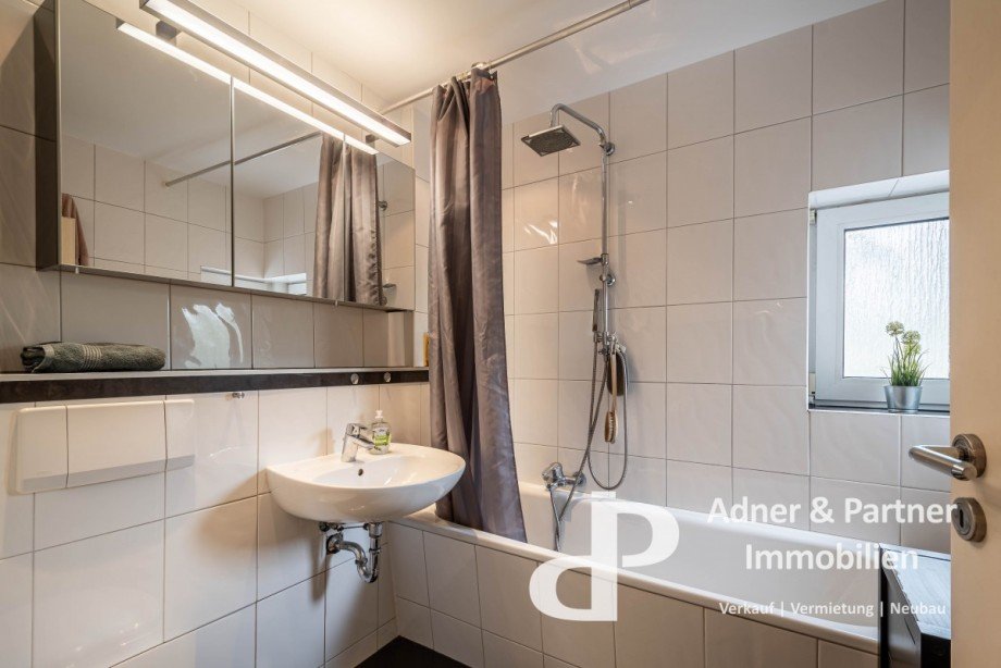 Bad im OG Reihenendhaus Braunschweig
