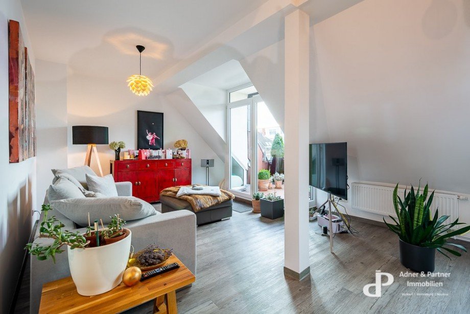 Wohnen zum Balkon Dachgeschosswohnung Braunschweig